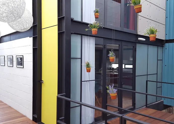 Cozy Loft With Balcony