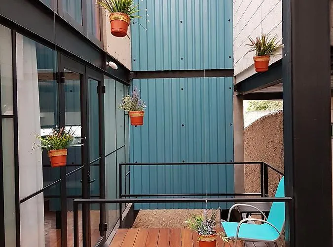 Cozy Loft With Balcony Apartamento