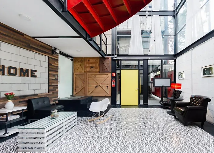 Apartamento Cozy Loft With Balcony
